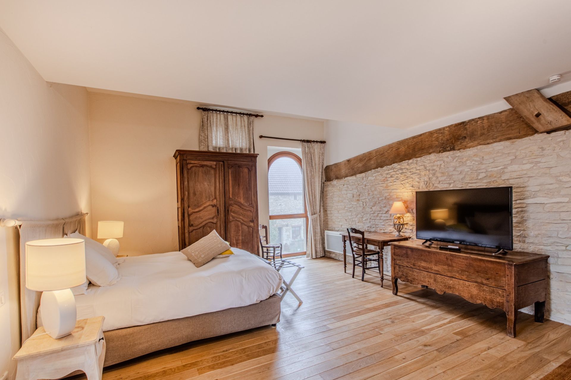 manoir 15 Pièces en vente sur DIJON (21000)