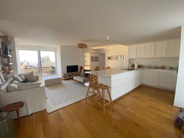 Sale Luxury apartment Dinard 4 Rooms 105 m²