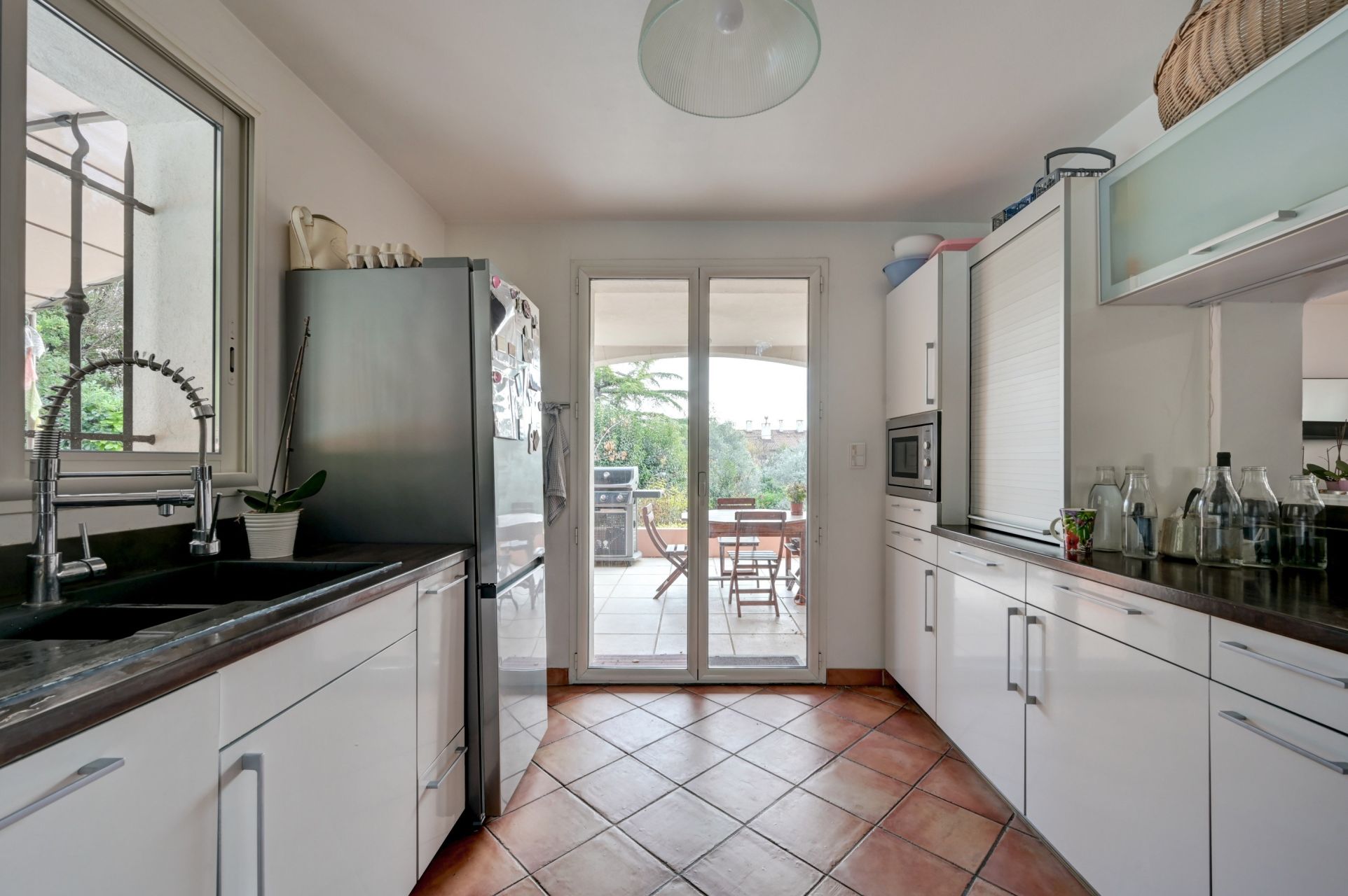 luxury house 8 Rooms for sale on AIX EN PROVENCE (13100)