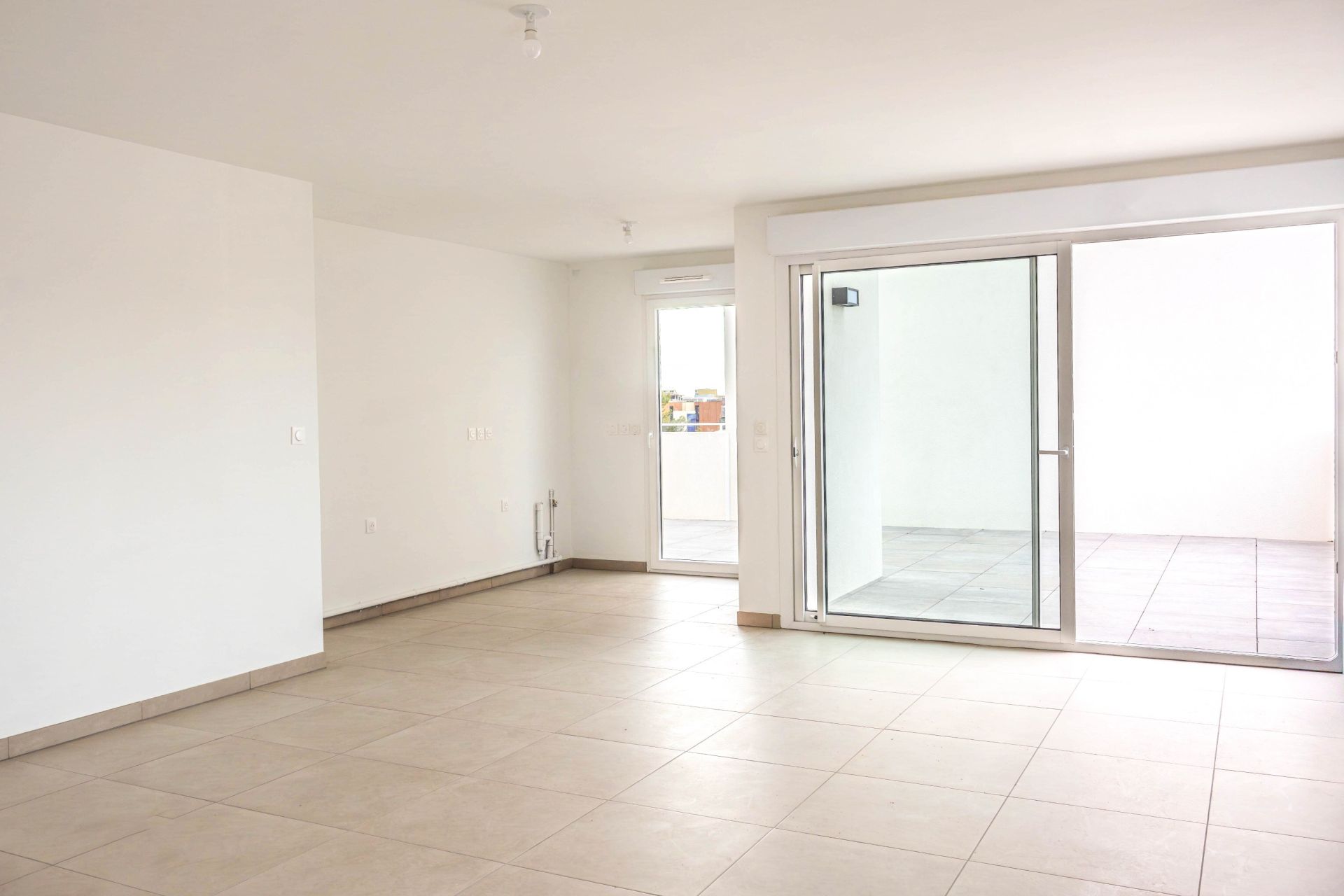 luxury apartment 4 Rooms for sale on MONTPELLIER (34000)