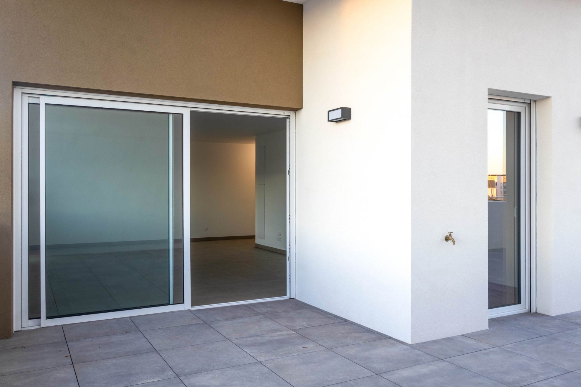 luxury apartment 4 Rooms for sale on MONTPELLIER (34000)