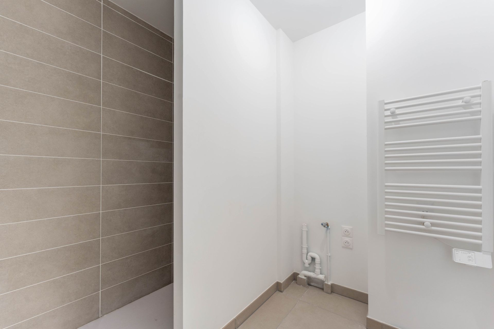 luxury apartment 4 Rooms for sale on MONTPELLIER (34000)