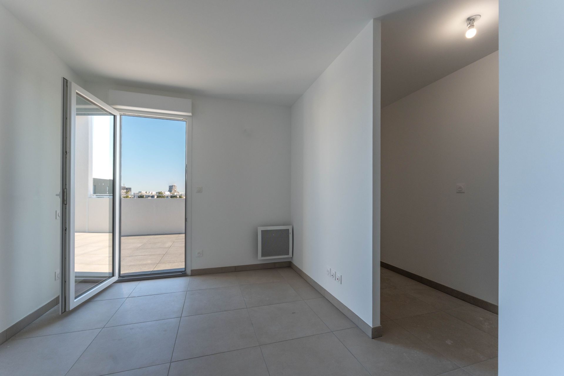 luxury apartment 4 Rooms for sale on MONTPELLIER (34000)