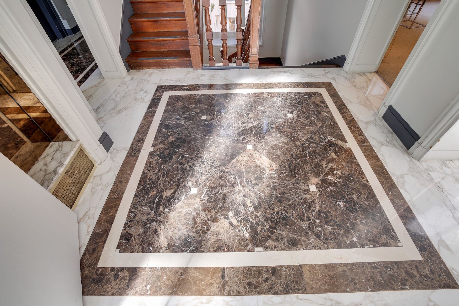 hôtel particulier 20 Pièces en vente sur PARIS (75016)