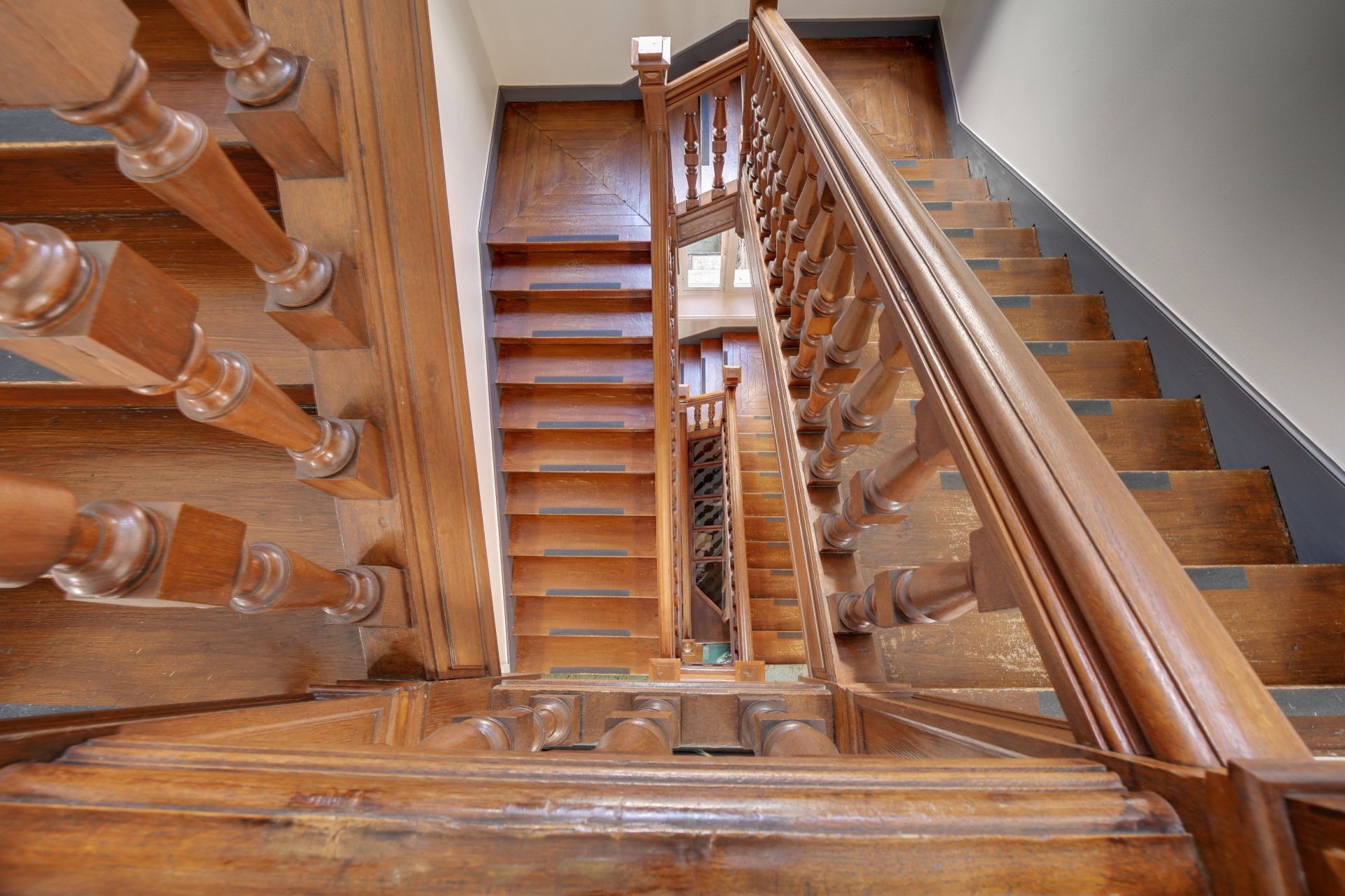 hôtel particulier 20 Pièces en vente sur PARIS (75016)