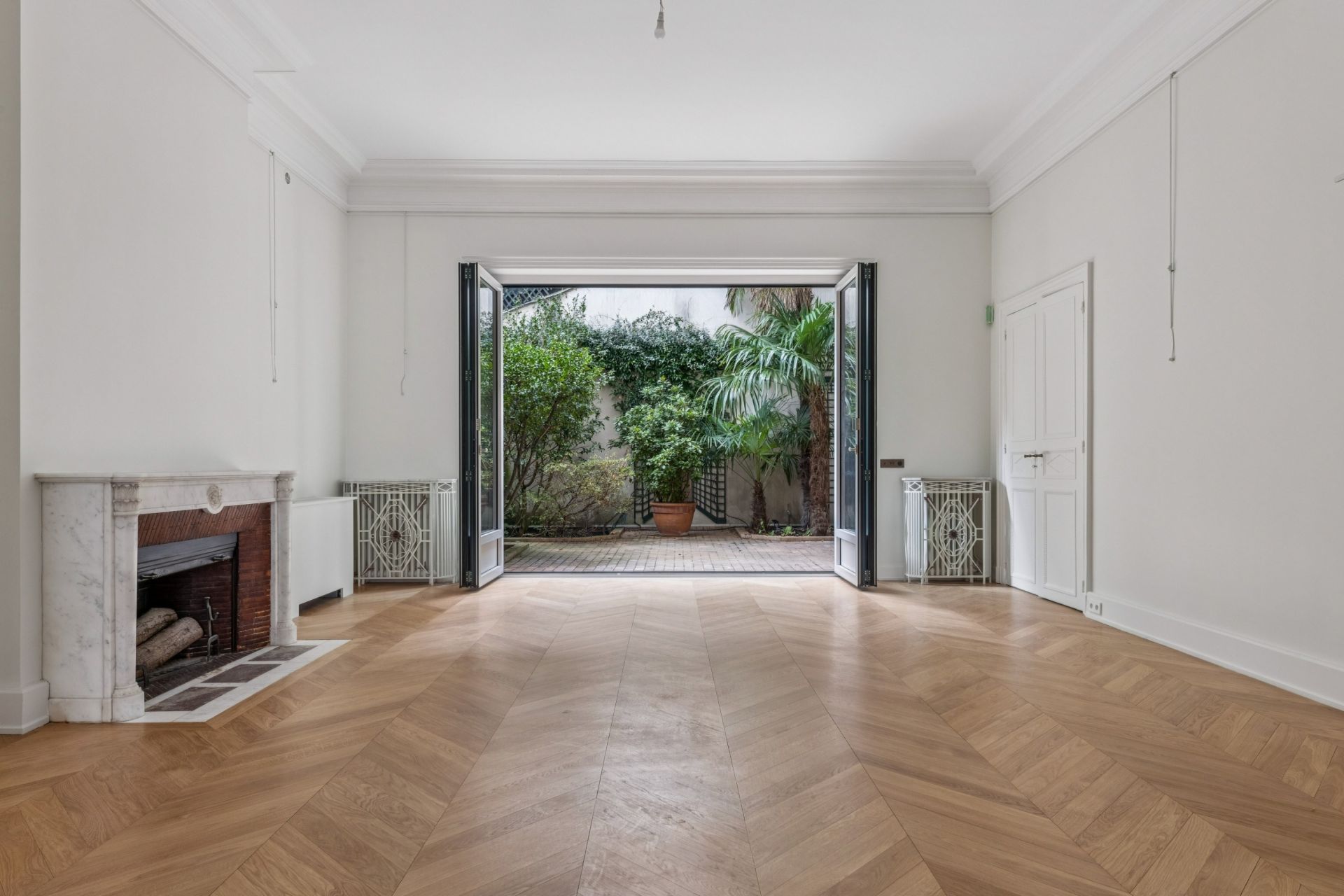 hôtel particulier 20 Pièces en vente sur PARIS (75016)