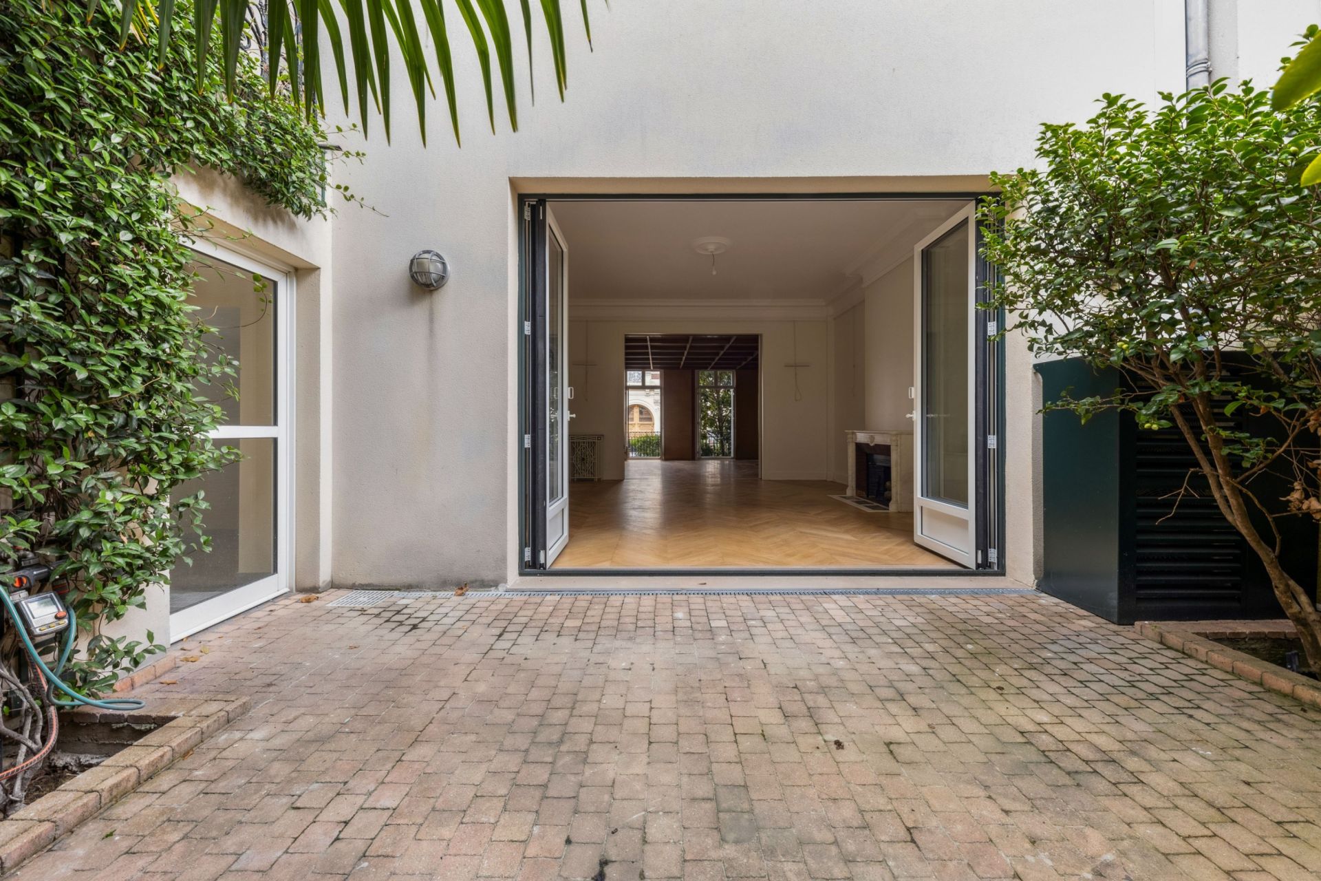 hôtel particulier 20 Pièces en vente sur PARIS (75016)