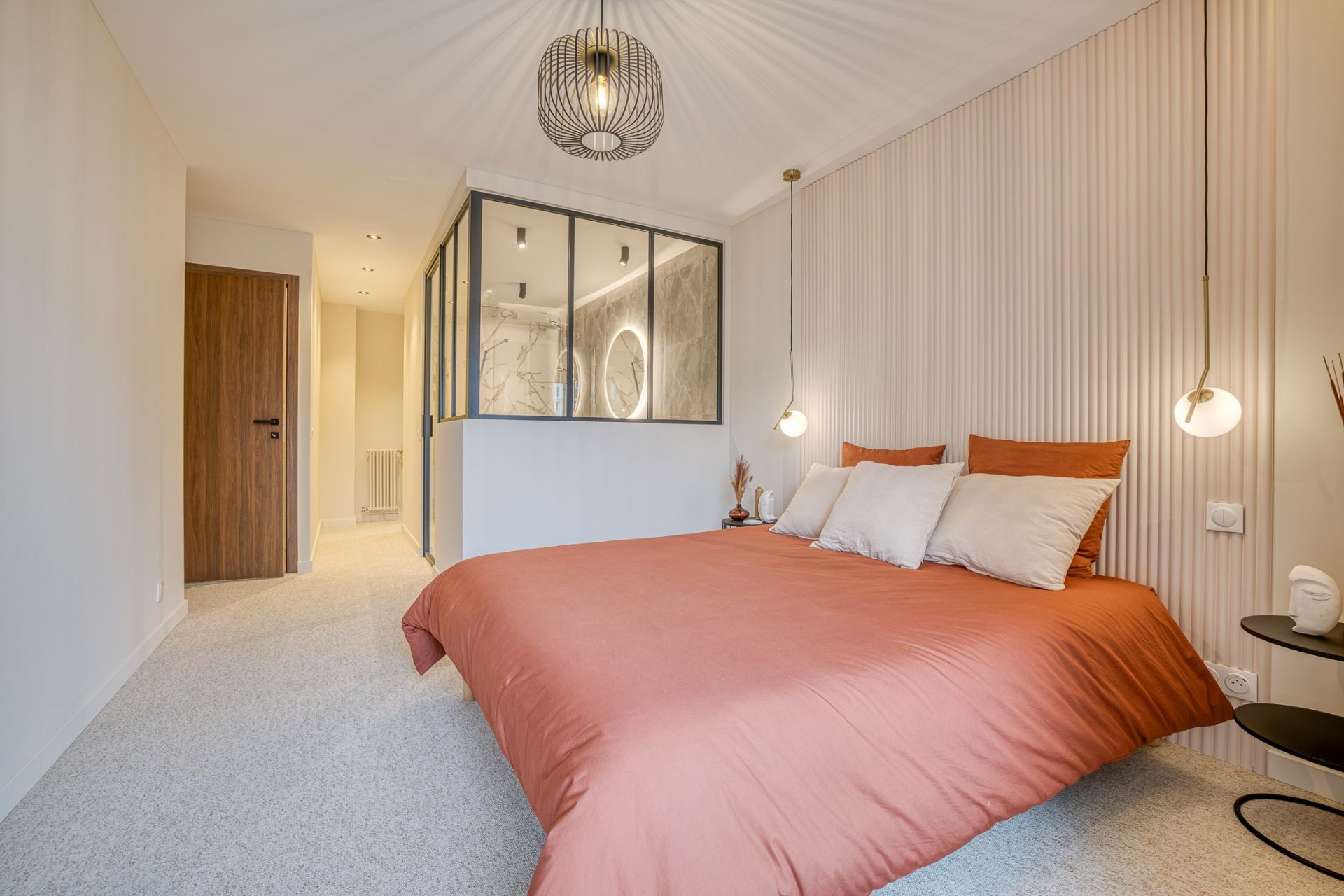 luxury apartment 3 Rooms for sale on ANNECY (74000)