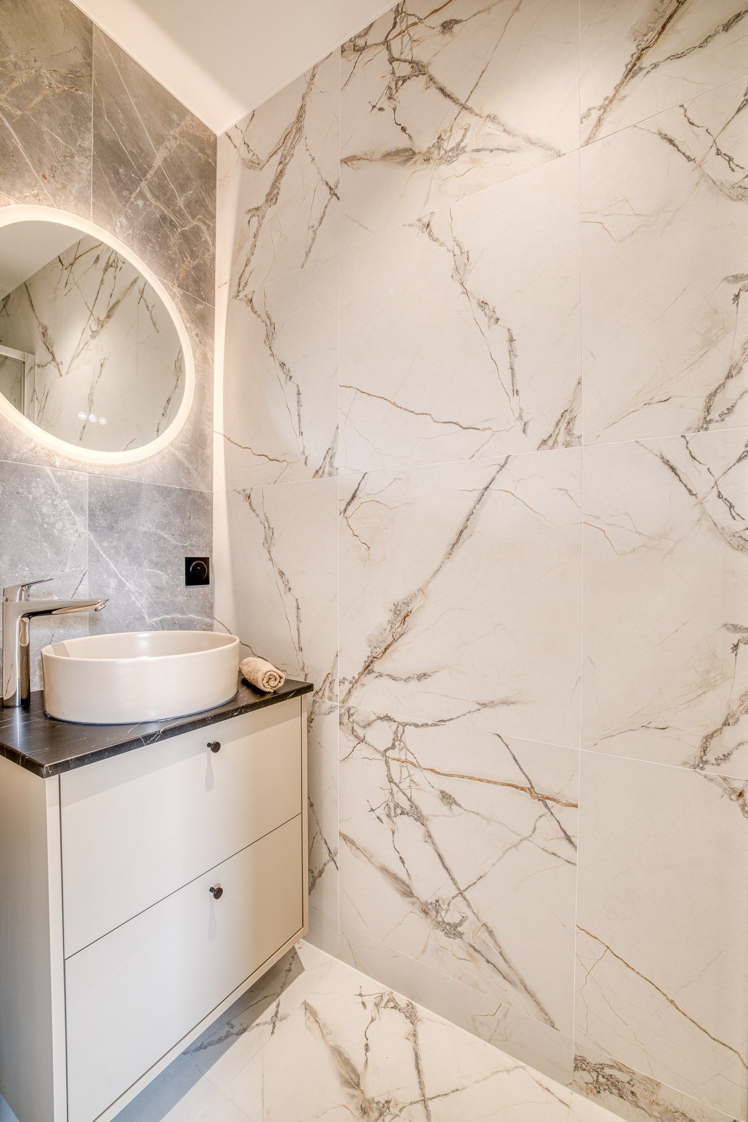 luxury apartment 3 Rooms for sale on ANNECY (74000)