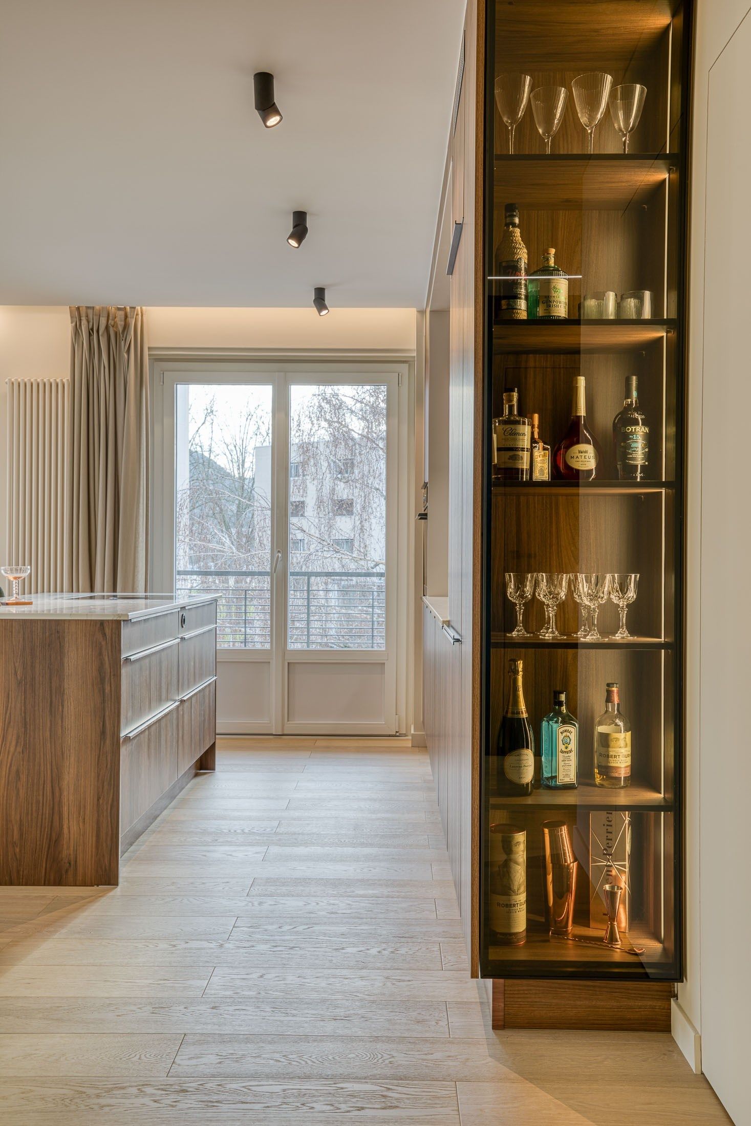 luxury apartment 3 Rooms for sale on ANNECY (74000)