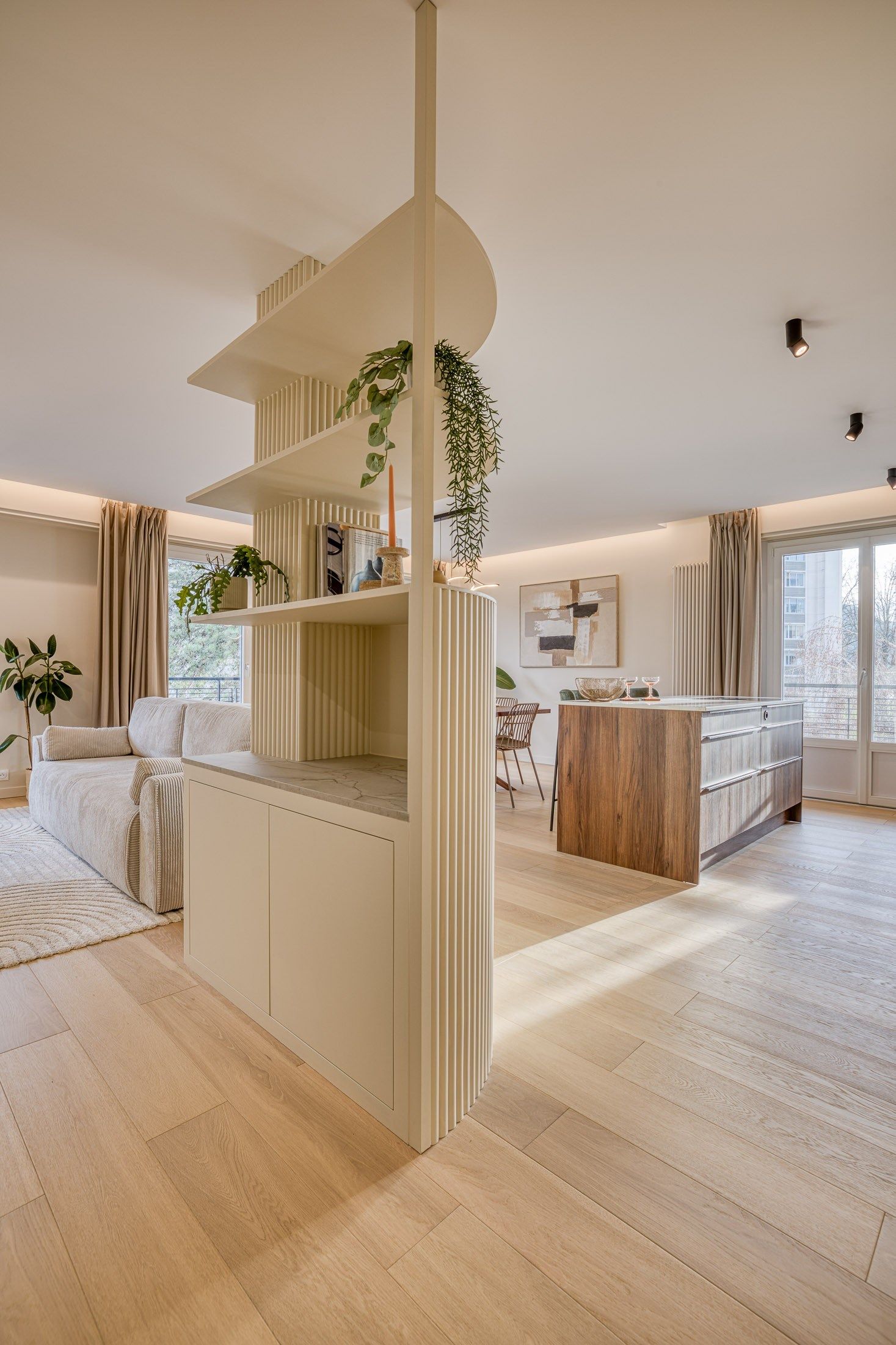 luxury apartment 3 Rooms for sale on ANNECY (74000)