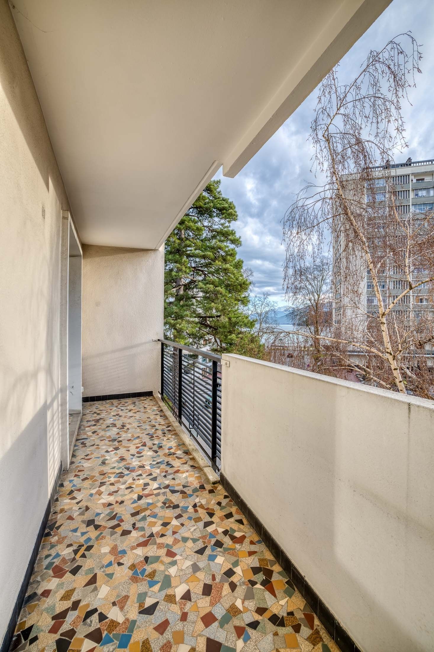 luxury apartment 3 Rooms for sale on ANNECY (74000)