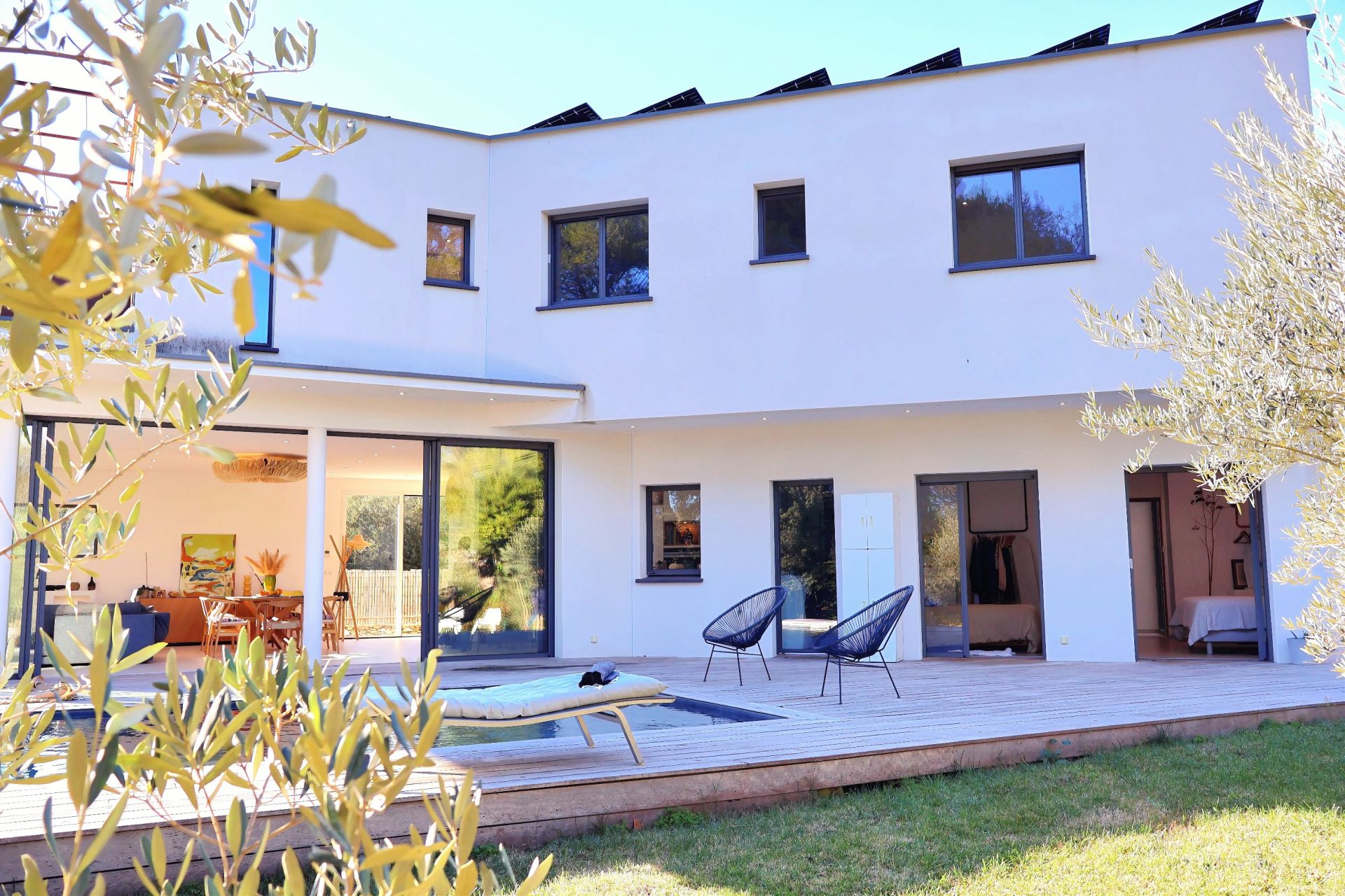 luxury house 7 Rooms for sale on SOMMIERES (30250)