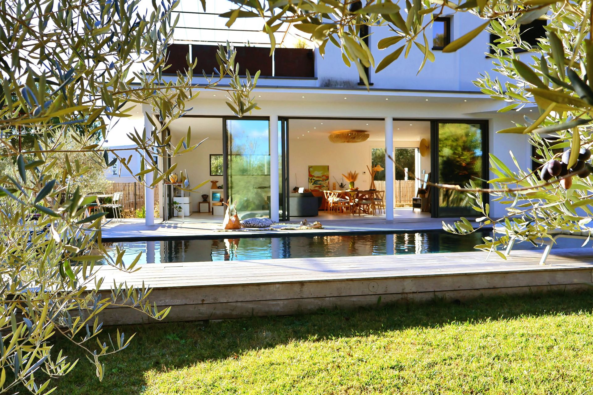 luxury house 7 Rooms for sale on SOMMIERES (30250)