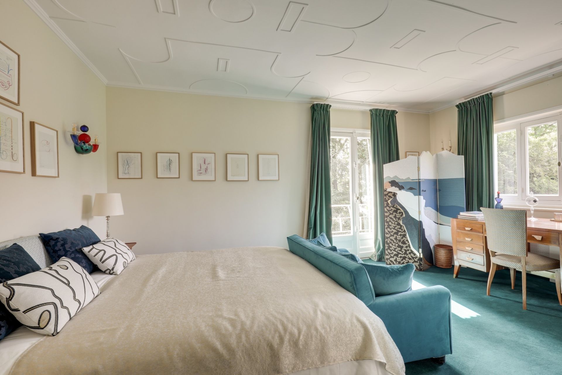 architect's house 11 Rooms for rent on GARCHES (92380)