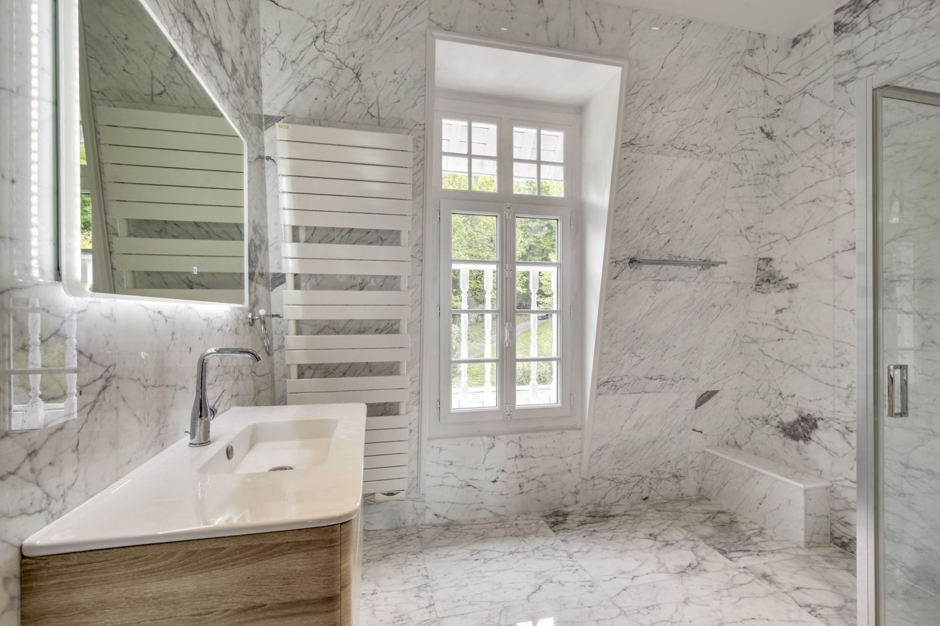 maison de luxe 11 Pièces en location sur LOUVECIENNES (78430)