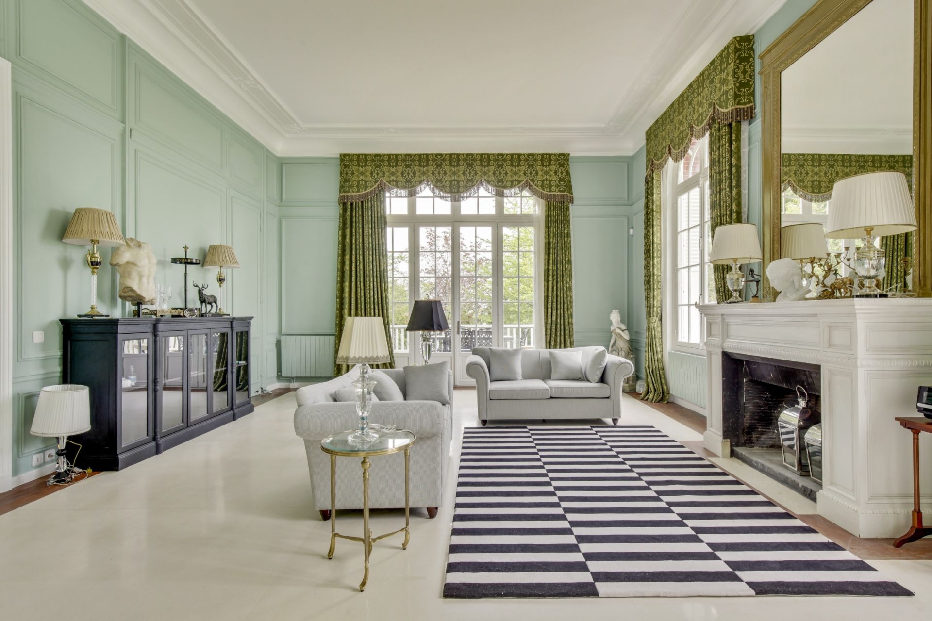 luxury house 11 Rooms for rent on LOUVECIENNES (78430)