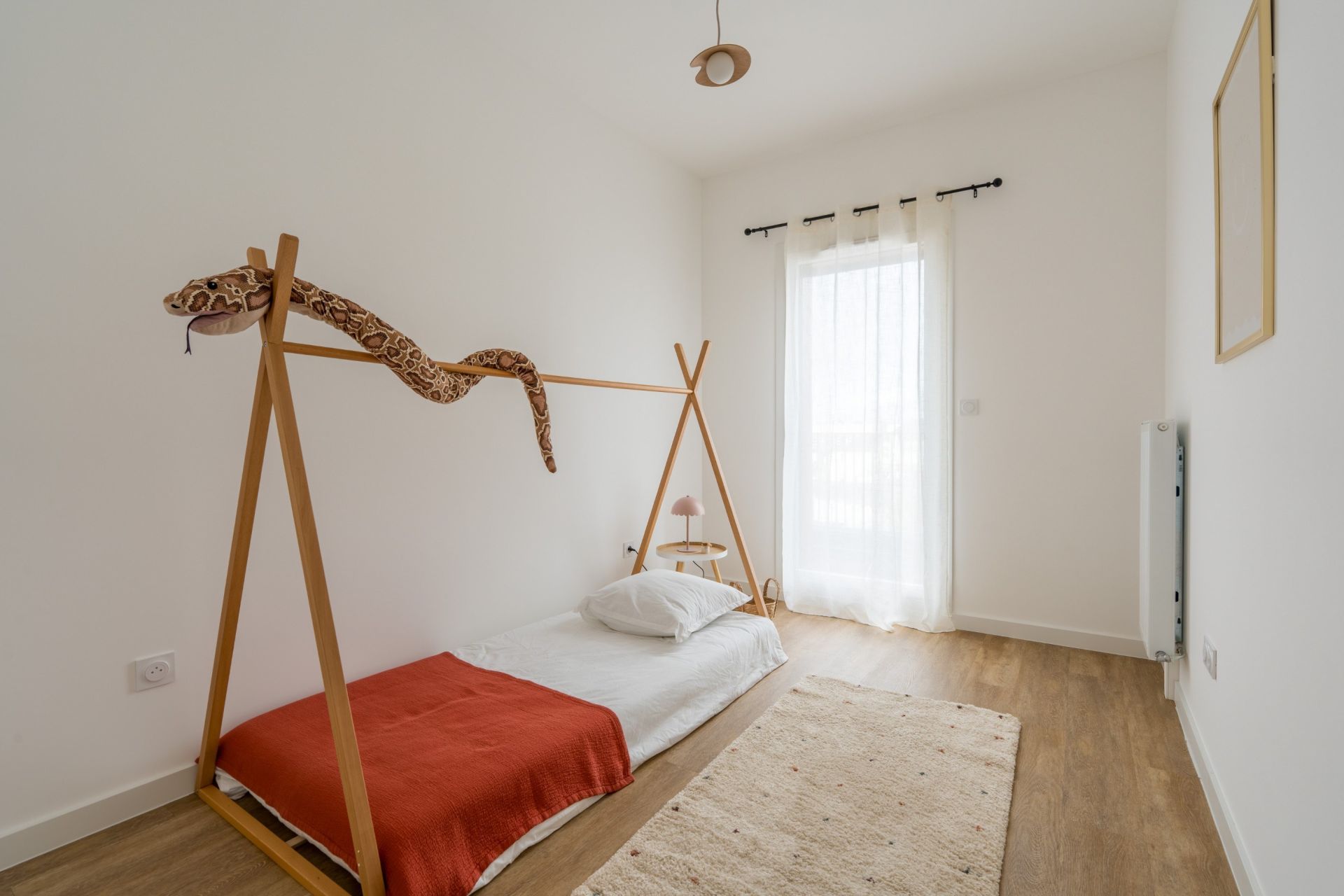 luxury apartment 5 Rooms for sale on ORLEANS (45000)