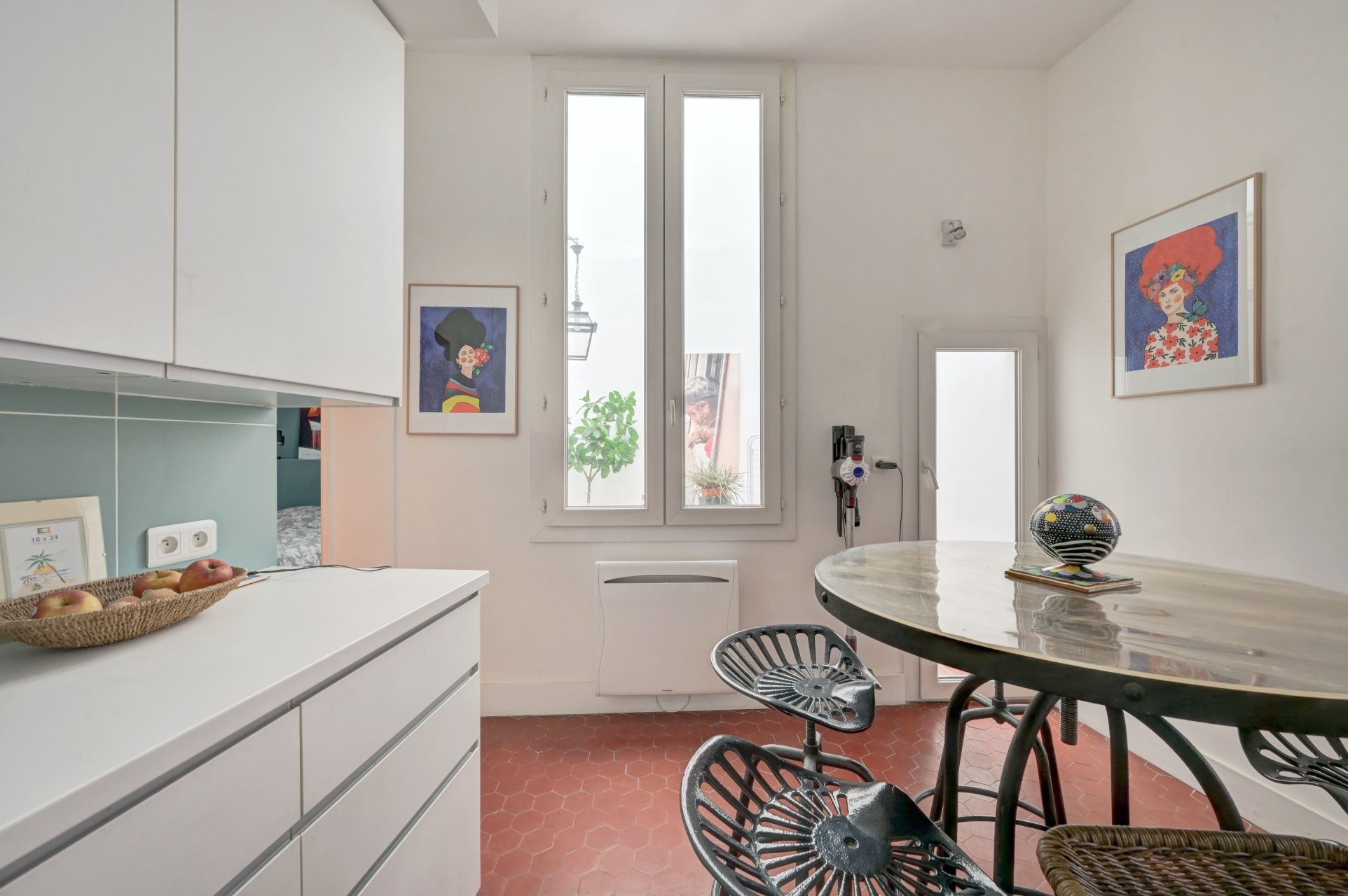 luxury apartment 3 Rooms for sale on AIX EN PROVENCE (13100)