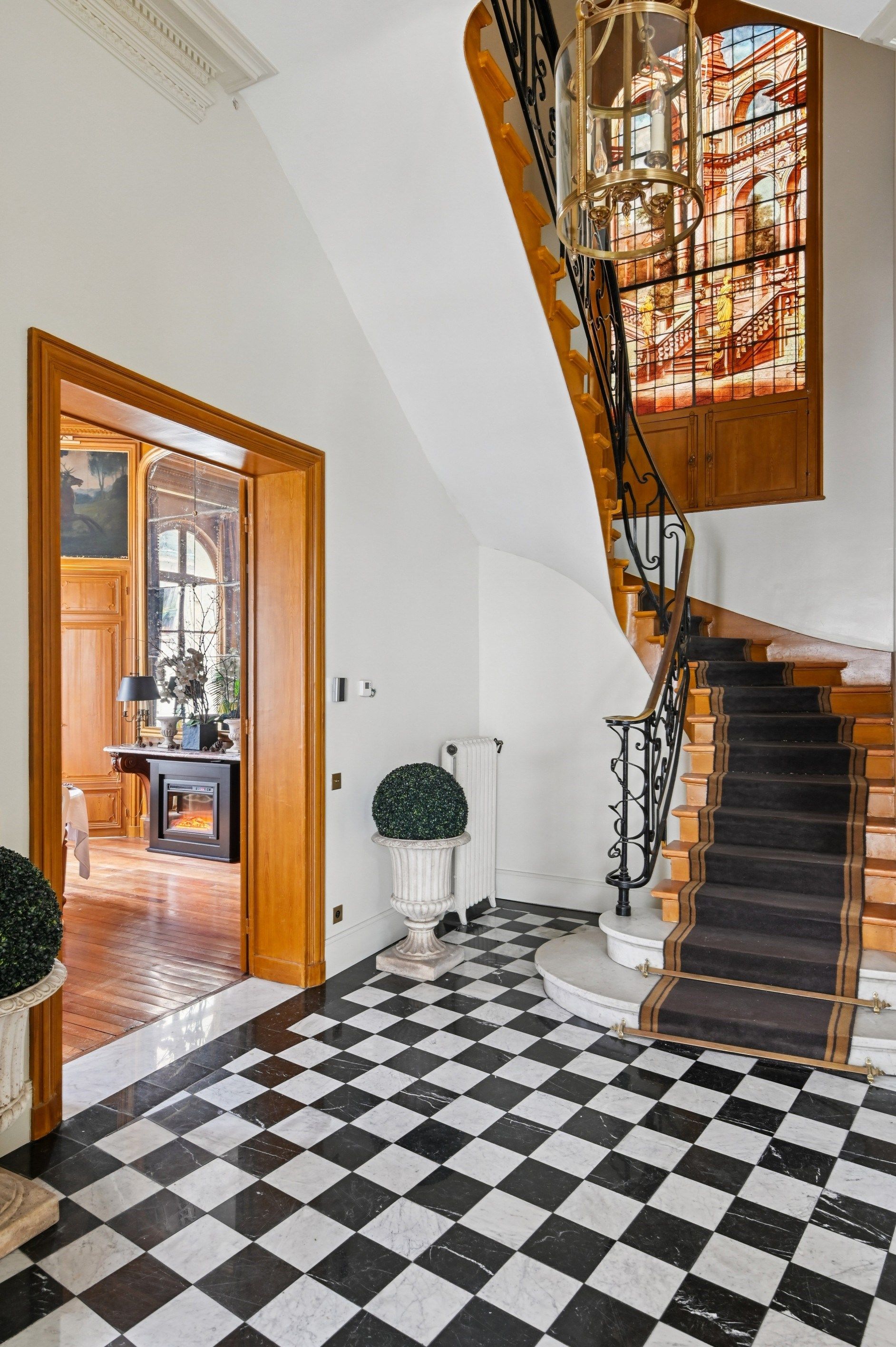 hôtel particulier 16 Pièces en vente sur PARIS (75007)