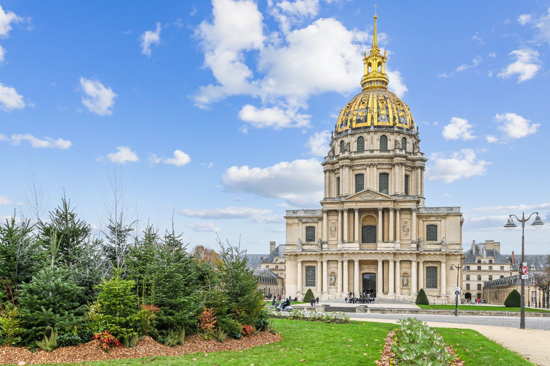 hôtel particulier 16 Pièces en vente sur PARIS (75007)