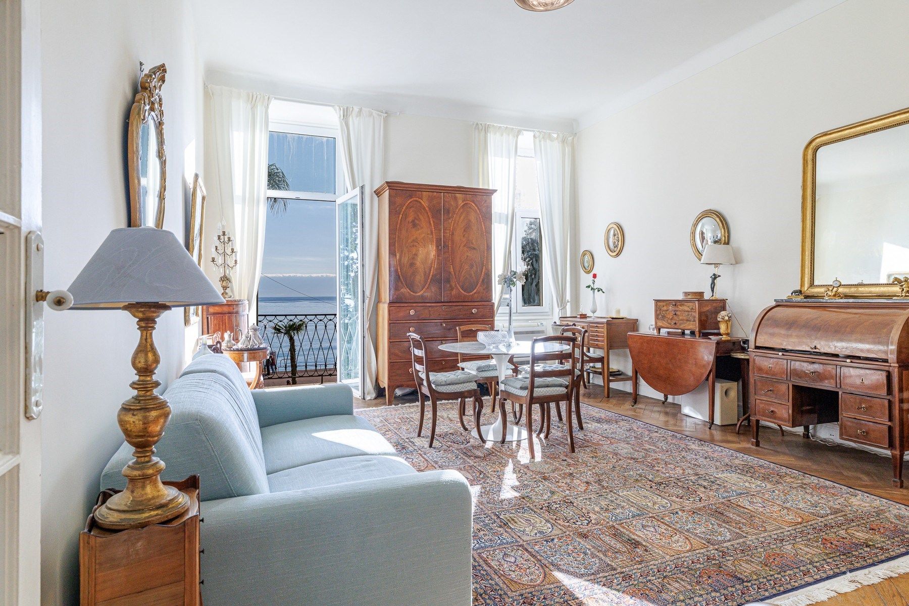 luxury apartment 2 Rooms for sale on NICE (06000)