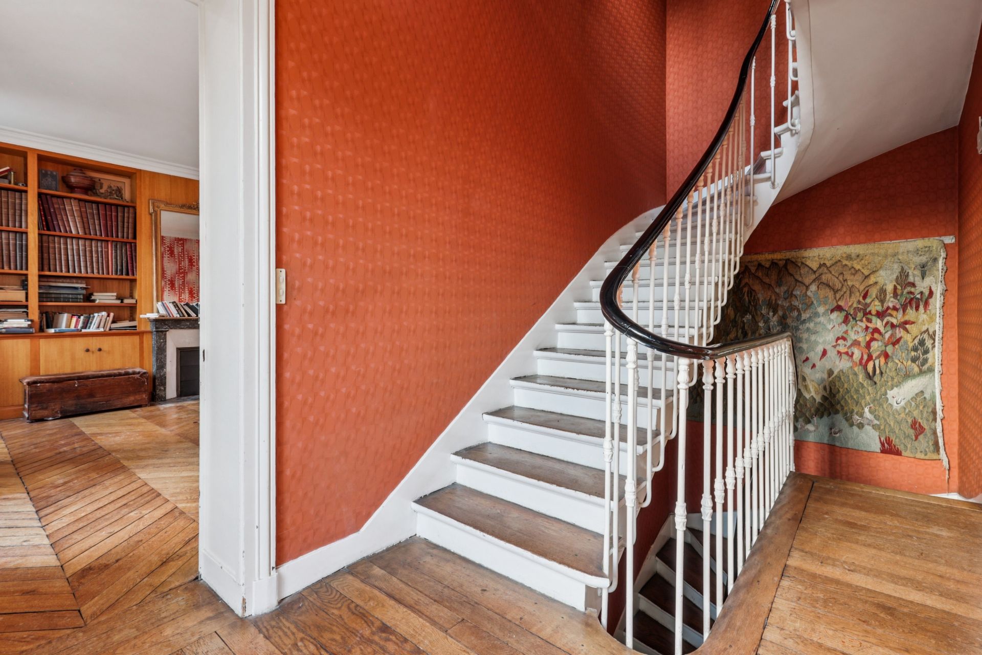 luxury house 11 Rooms for sale on VERSAILLES (78000)