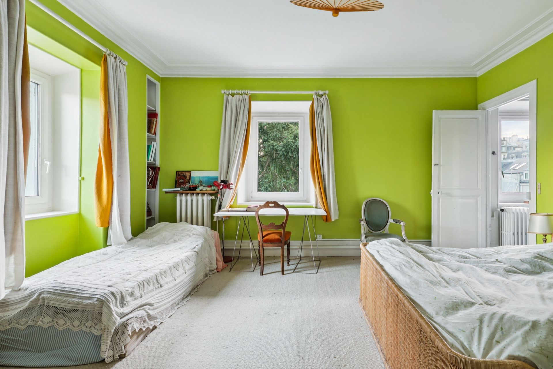 luxury house 11 Rooms for sale on VERSAILLES (78000)