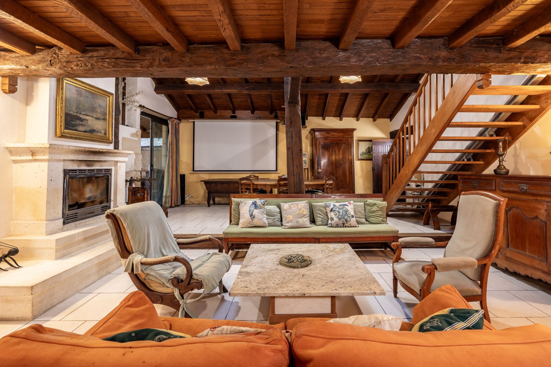 maison de luxe 23 Pièces en vente sur ST ASTIER (24110)