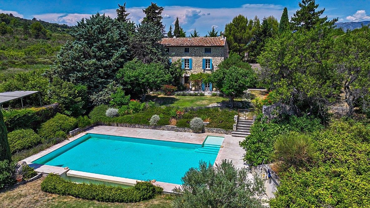 maison de luxe 12 Pièces en vente sur MORMOIRON (84570)