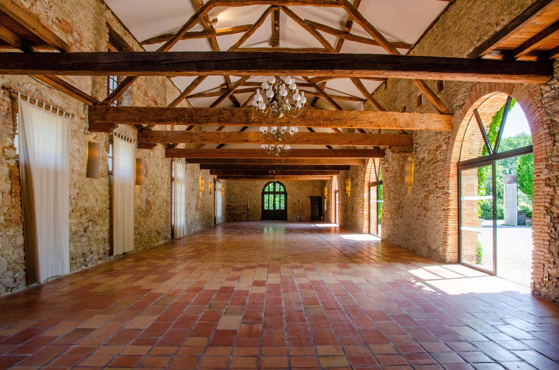 castle 36 Rooms for sale on TOULOUSE (31400)