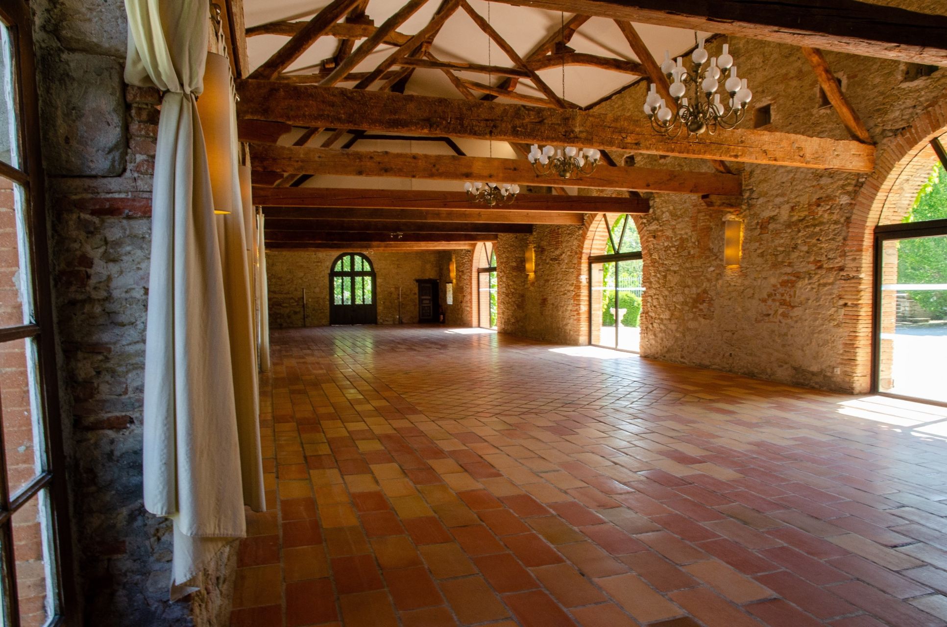 castle 36 Rooms for sale on TOULOUSE (31400)