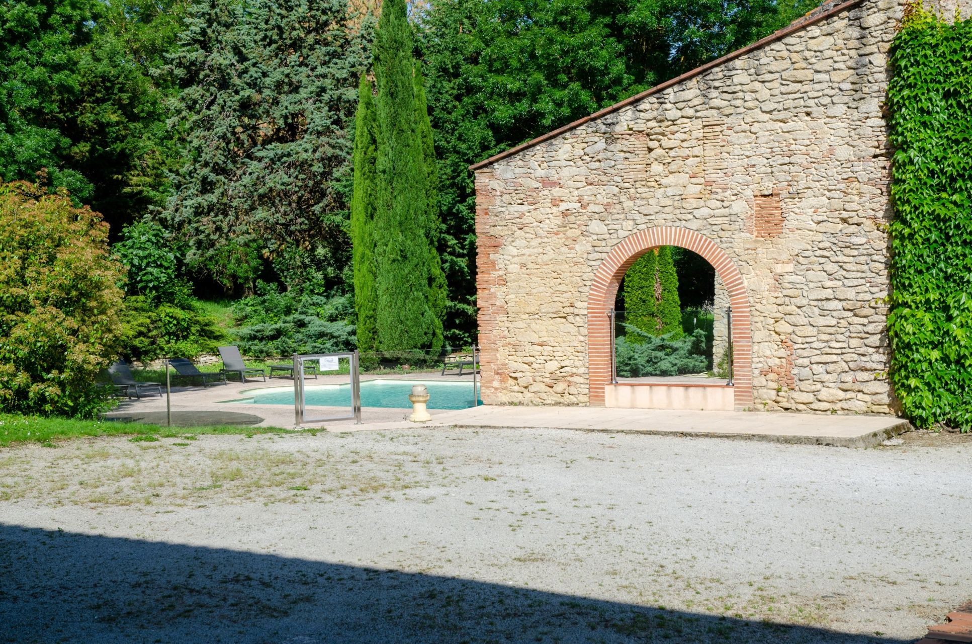 castle 36 Rooms for sale on TOULOUSE (31400)