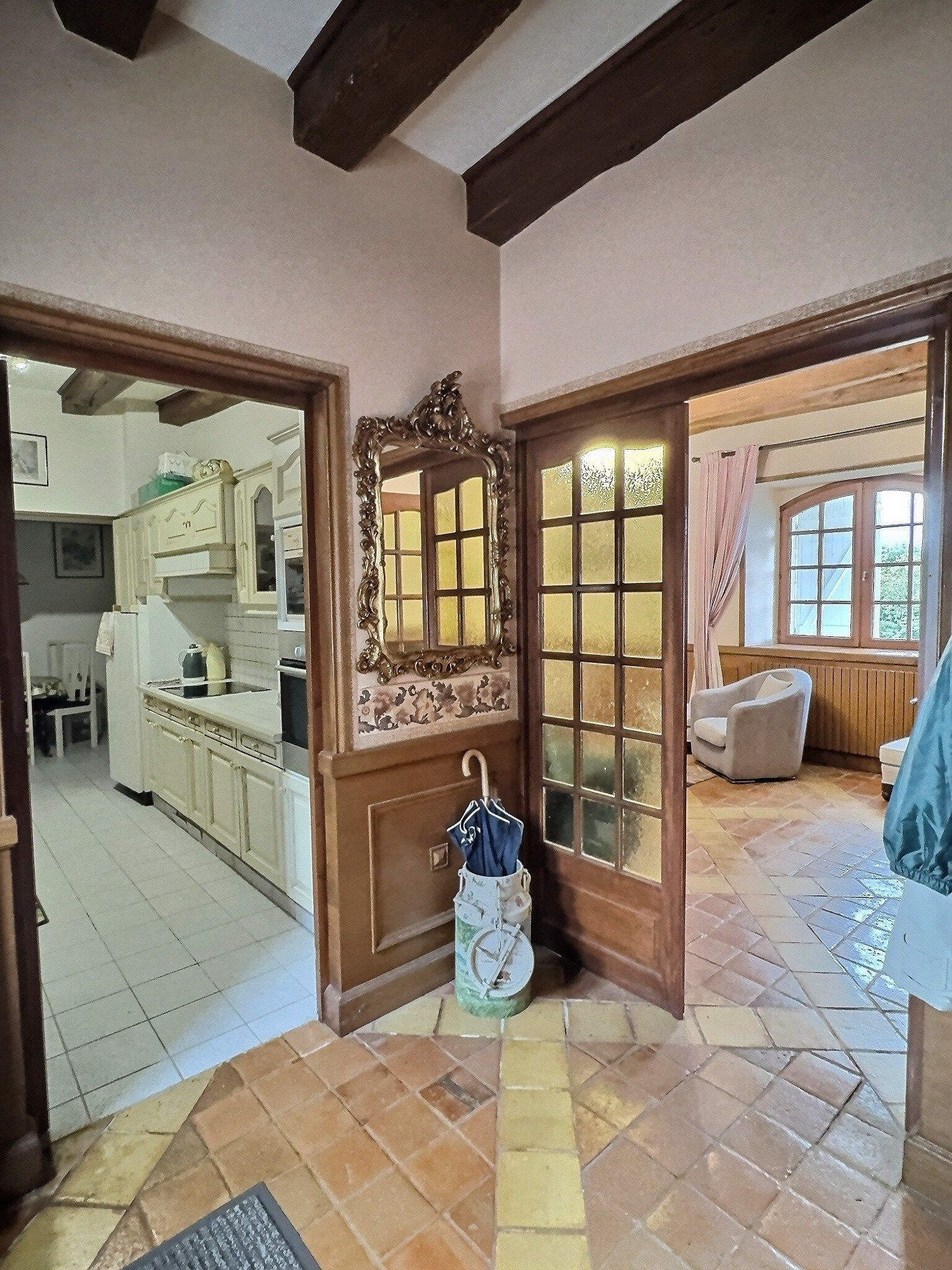 luxury house 7 Rooms for sale on AMBOISE (37400)