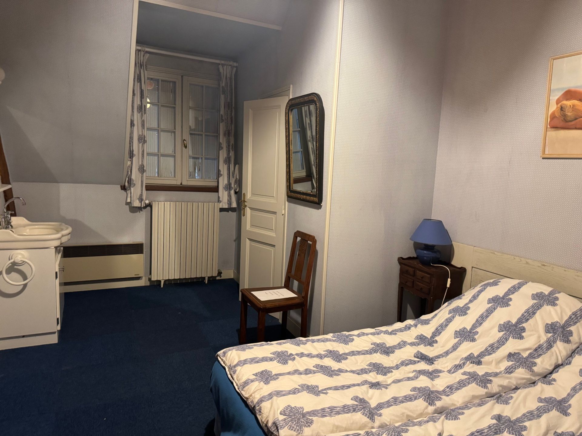 luxury house 7 Rooms for sale on AMBOISE (37400)