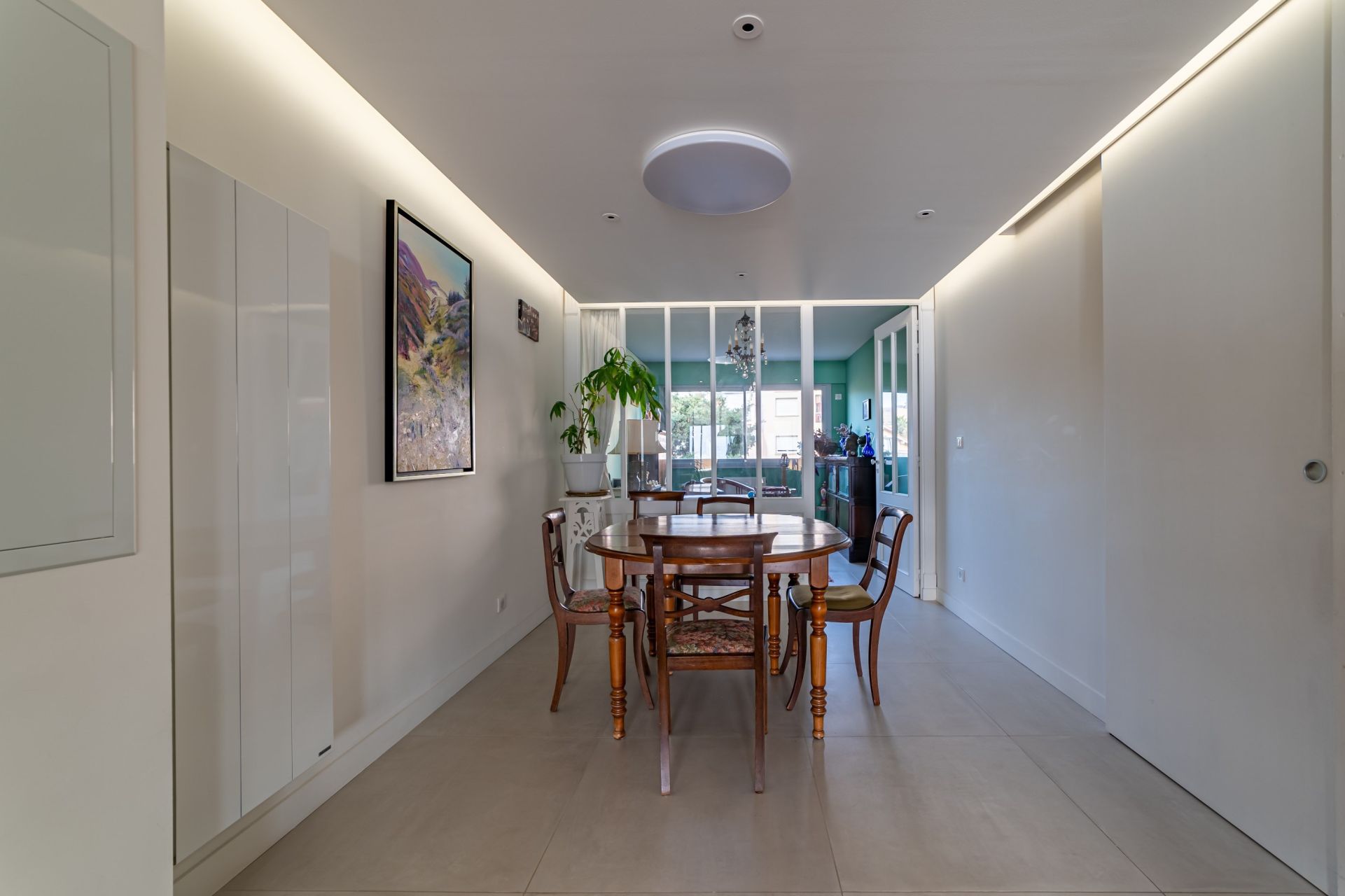 luxury apartment 4 Rooms for sale on SETE (34200)