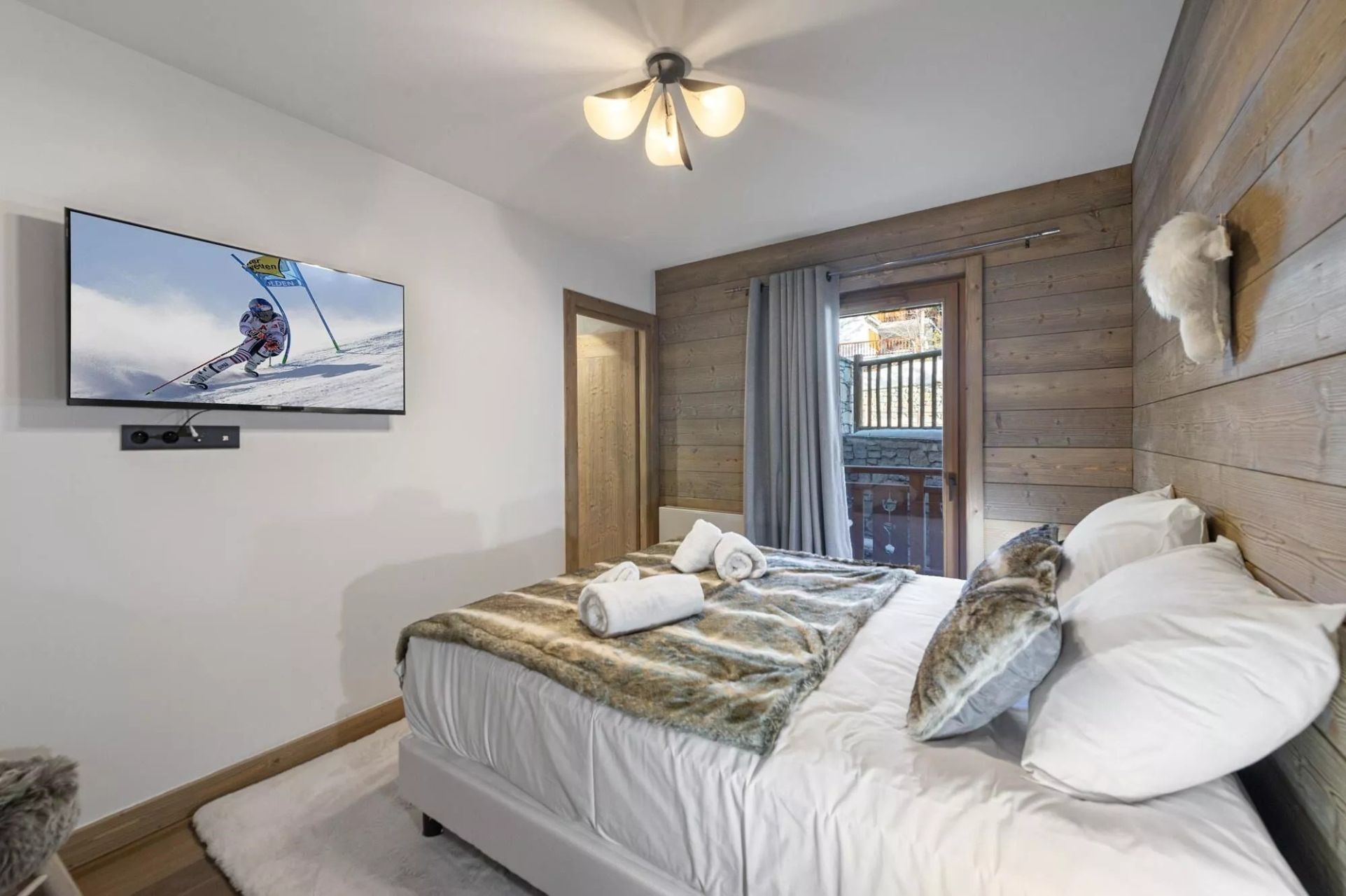 luxury apartment 4 Rooms for sale on MERIBEL LES ALLUES (73550)