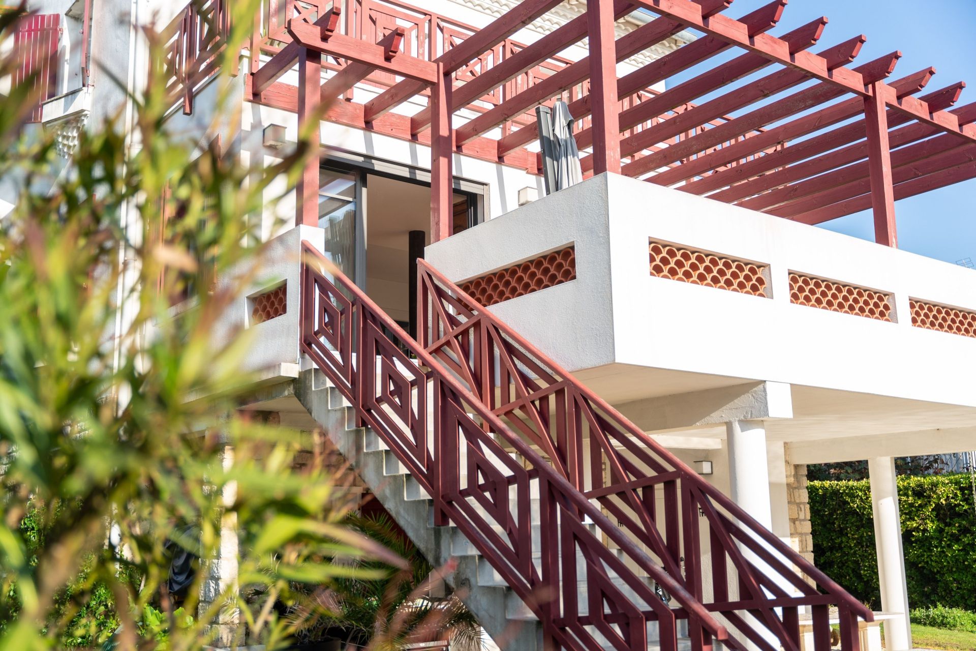 luxury house 9 Rooms for sale on ROYAN (17200)