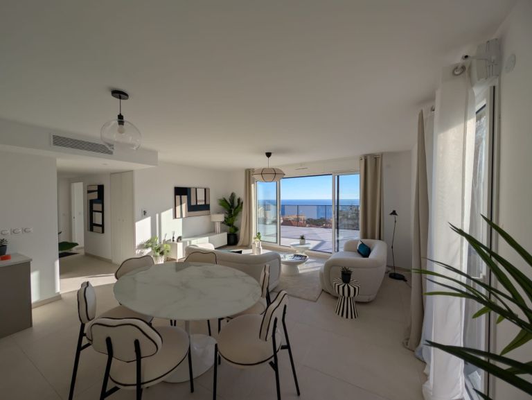penthouse 4 Pièces en vente sur CAP D AIL (06320)