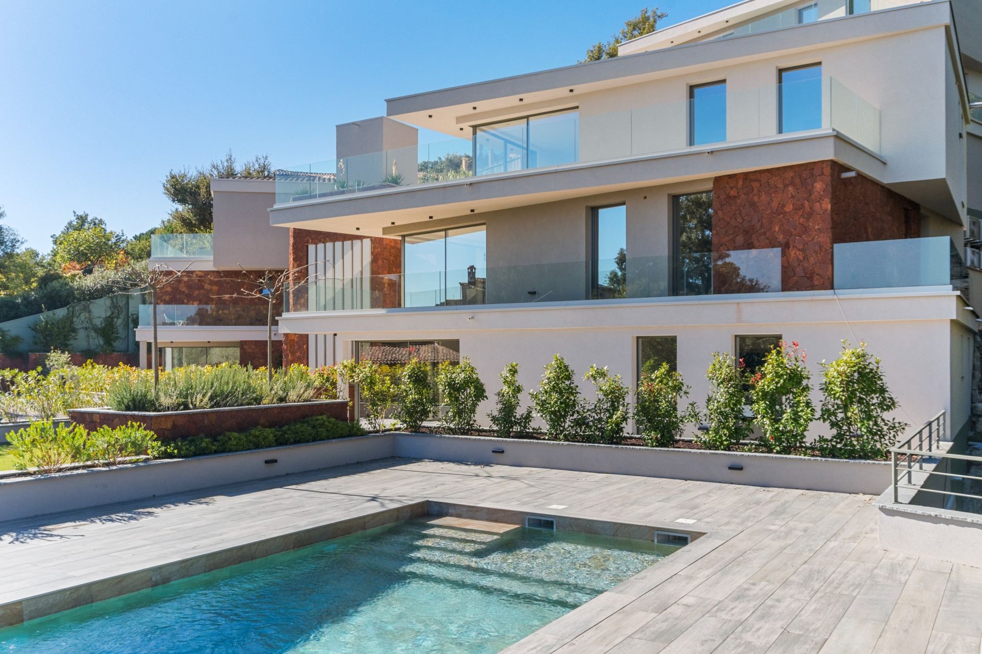 appartement de luxe 4 Pièces en vente sur LES ADRETS DE L ESTEREL (83600)