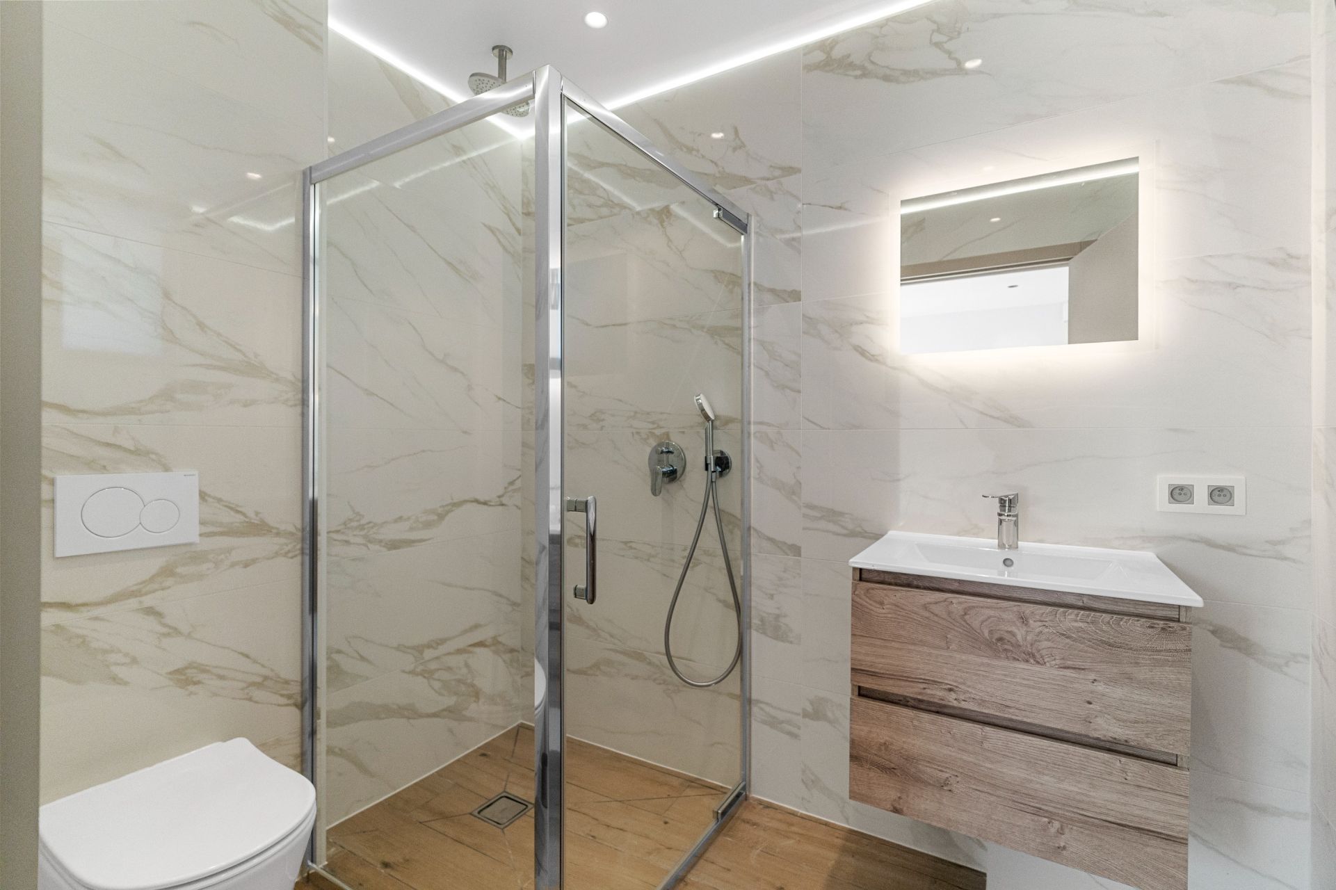 appartement de luxe 4 Pièces en vente sur LES ADRETS DE L ESTEREL (83600)