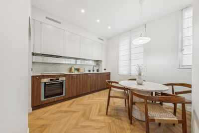 Sale Luxury apartment Paris 7 4&nbsp;Rooms 112.21&nbsp;m²