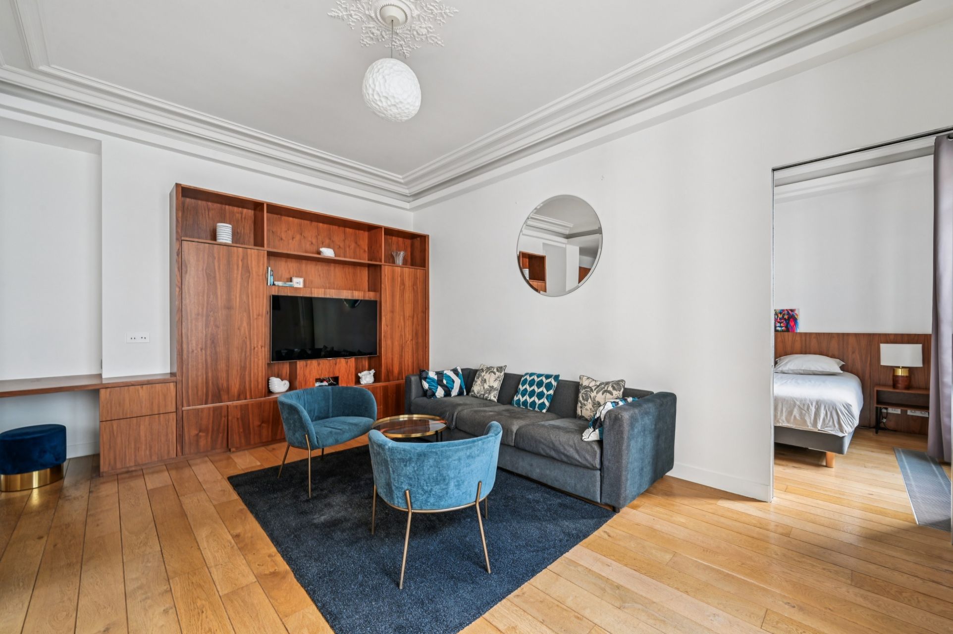 luxury apartment 2 Rooms for sale on PARIS (75008)