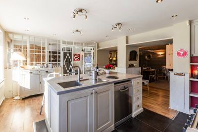 Vente Chalet de luxe L'Alpe d'Huez 13&nbsp;Pièces 444&nbsp;m²