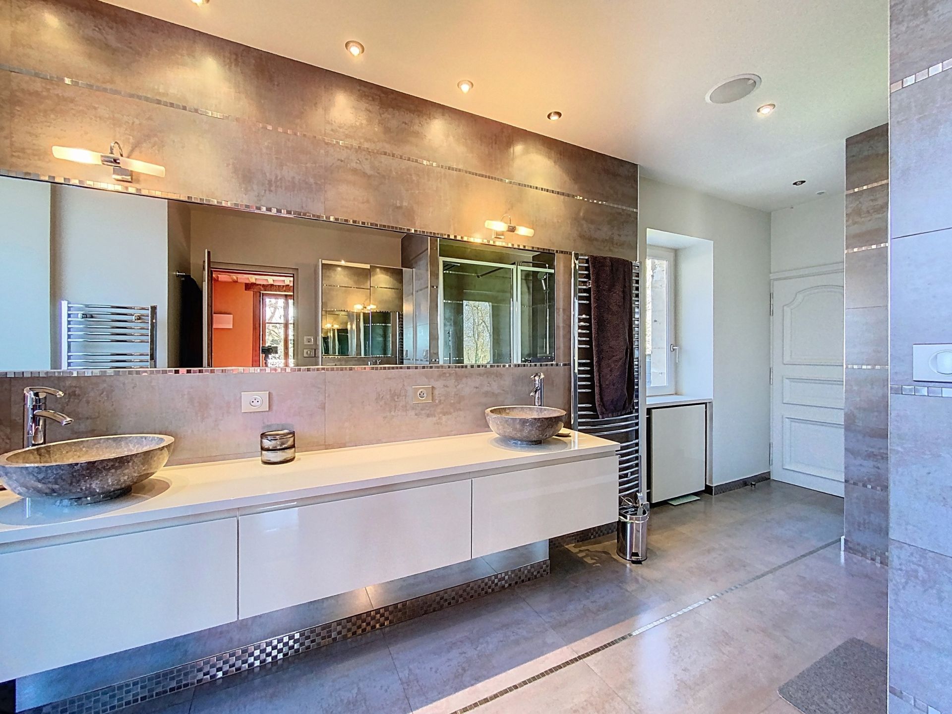 maison de luxe 10 Pièces en vente sur BAYEUX (14400)