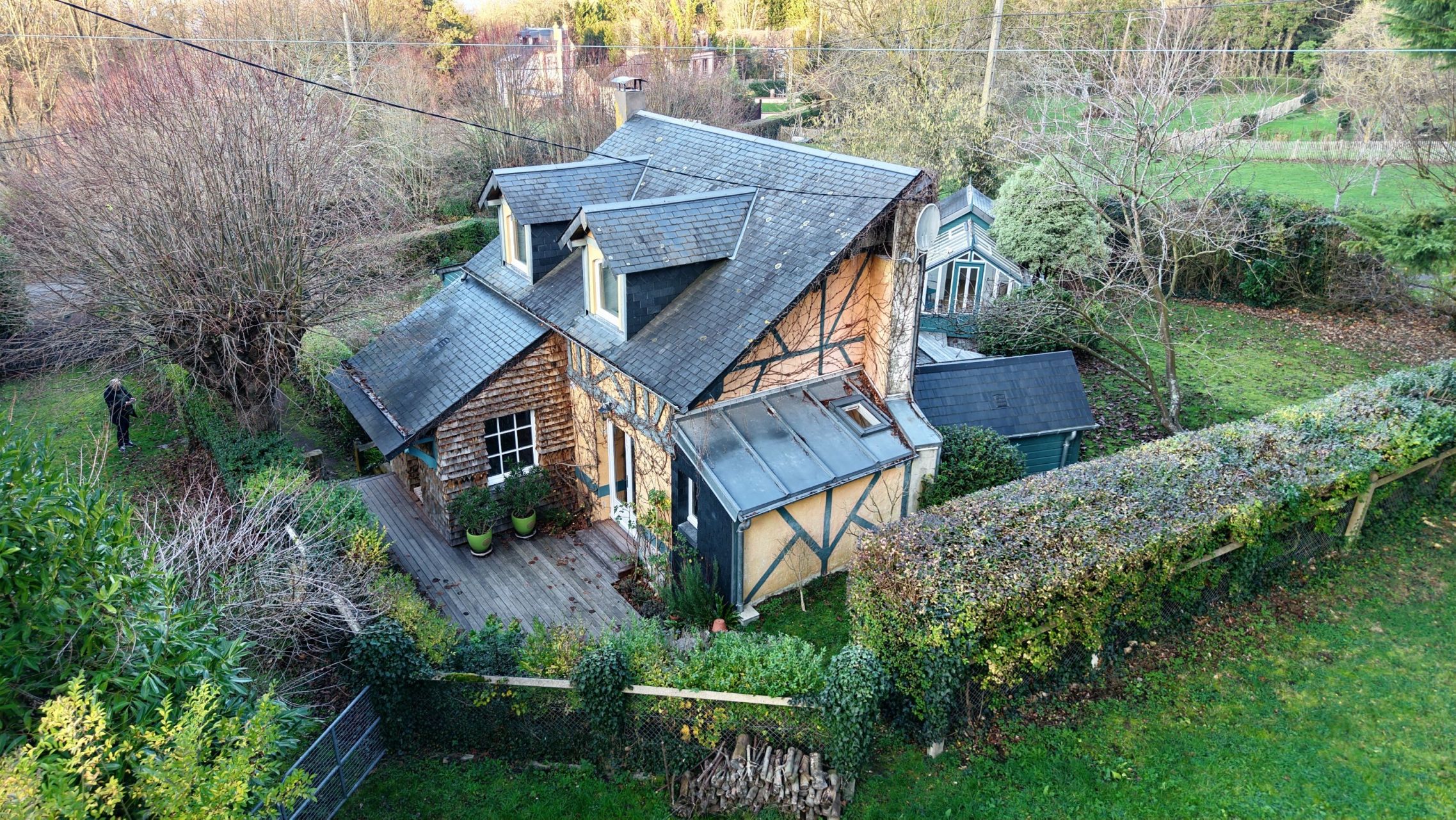 luxury house 5 Rooms for sale on TROUVILLE SUR MER (14360)