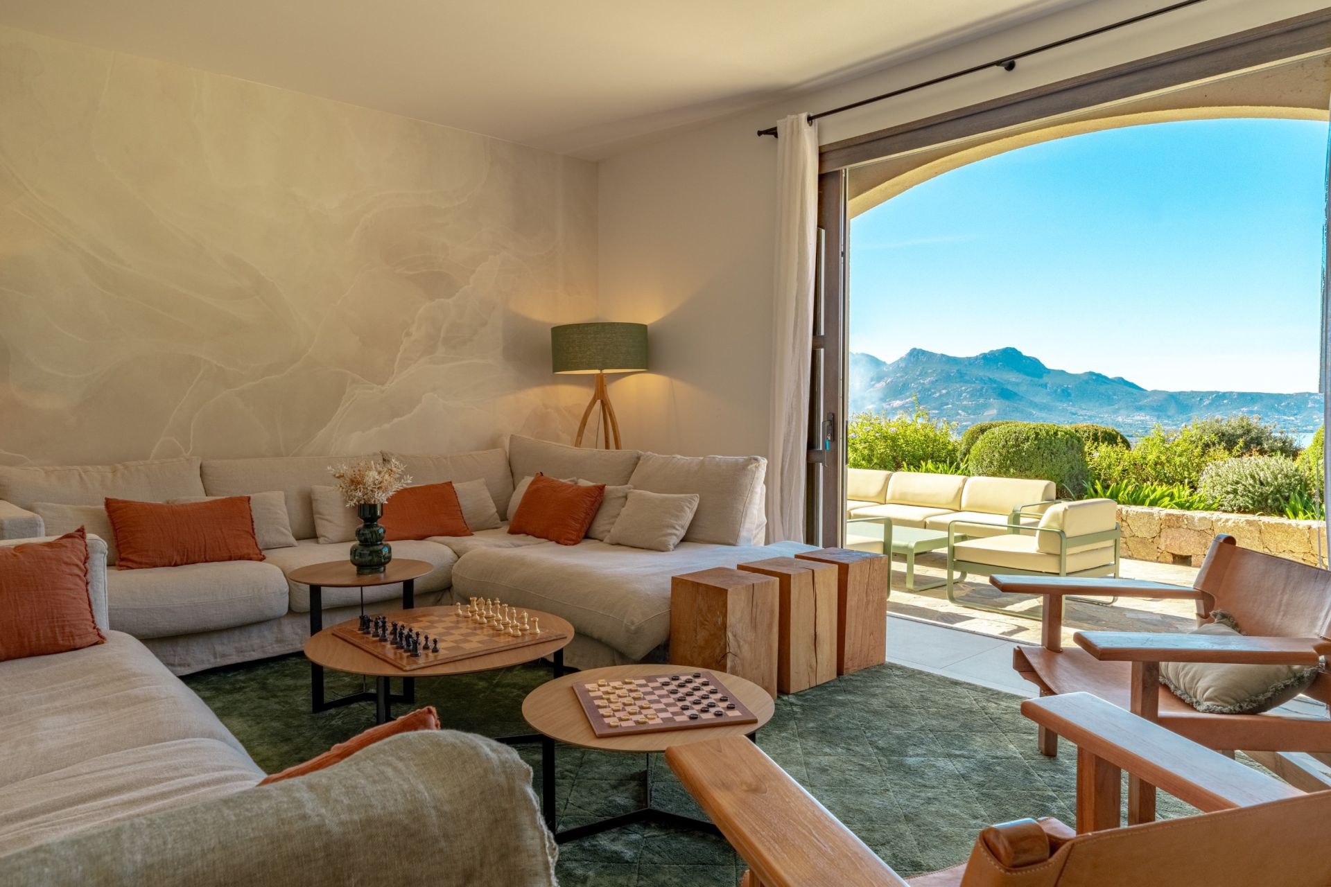 luxury villa 9 Rooms for sale on LUMIO (20260)