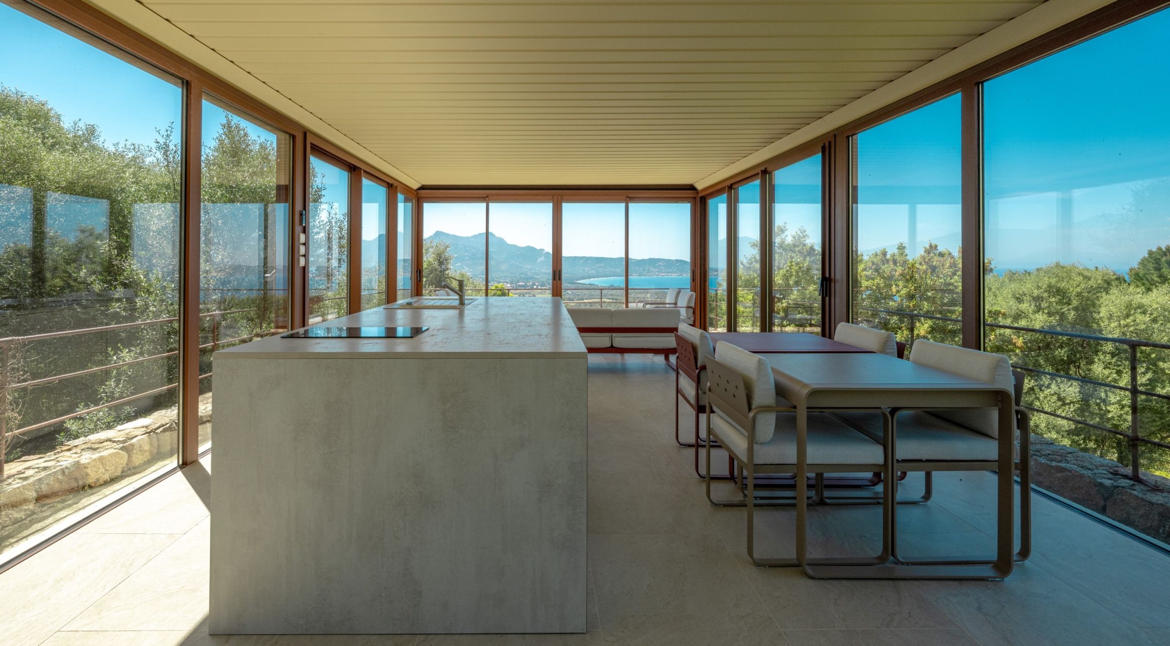 luxury villa 9 Rooms for sale on LUMIO (20260)
