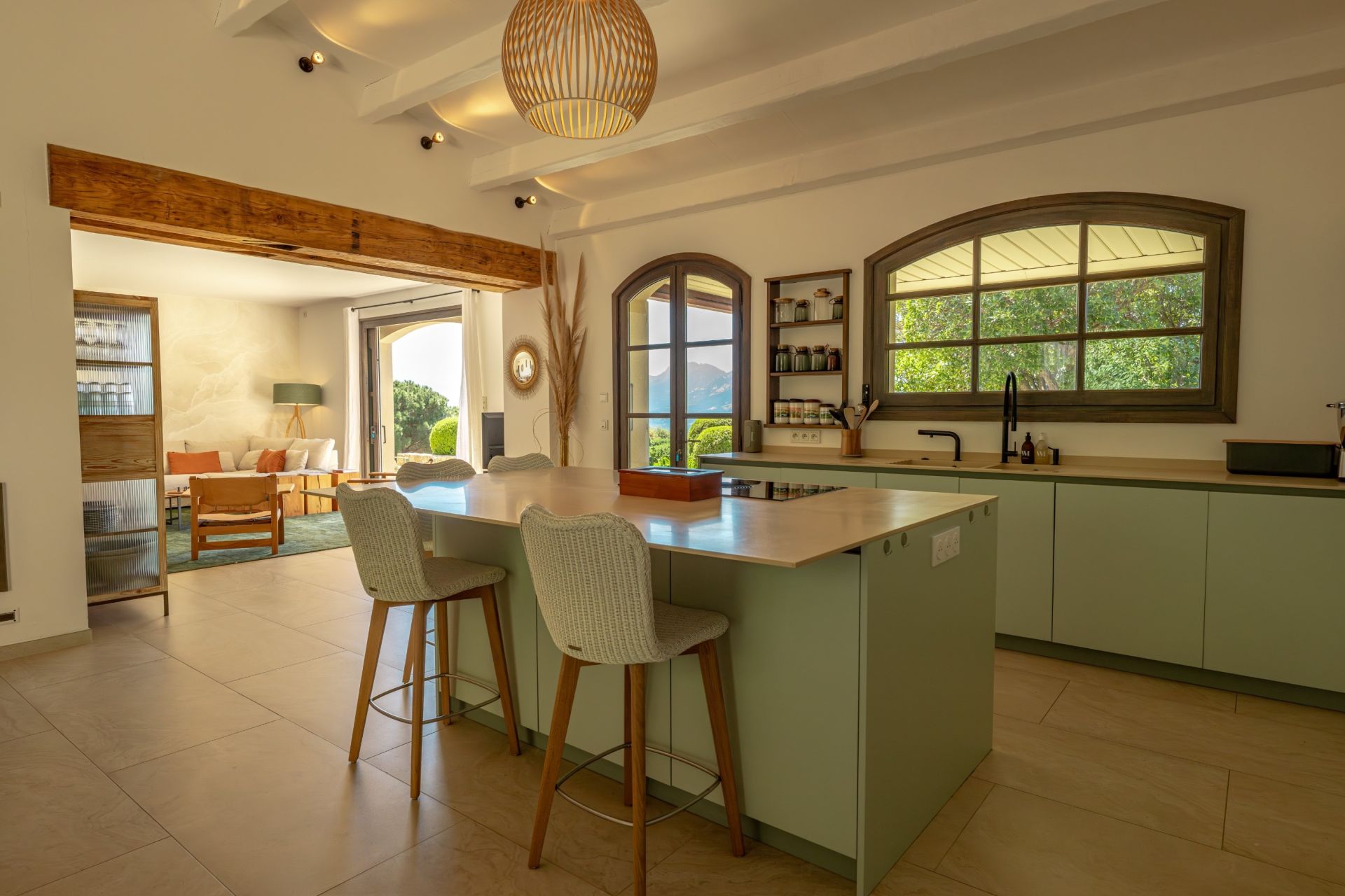 luxury villa 9 Rooms for sale on LUMIO (20260)