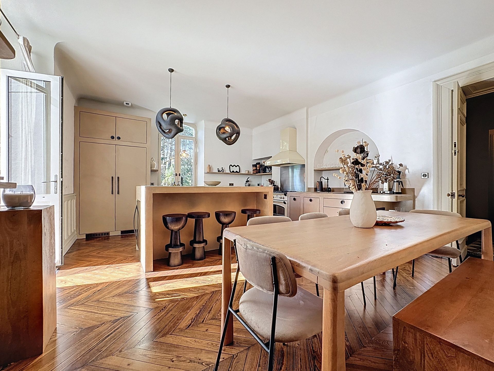 mansion 12 Rooms for sale on HOSSEGOR (40150)